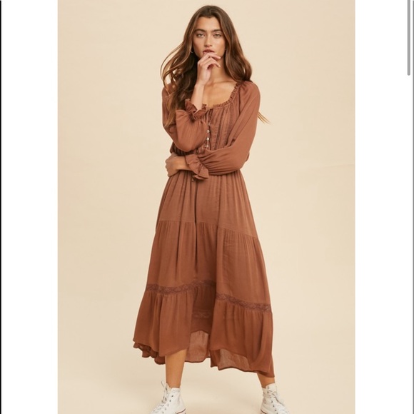 In Loom Earthen Lace Midi Dress - Picture 3 of 7